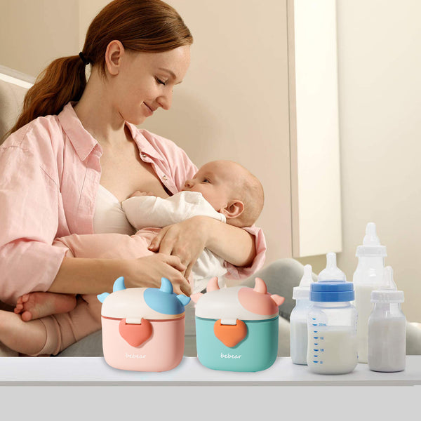 Bebamour Baby Milk Powder Dispenser Cute Dairy Cow Portable Milk Powder Storage Container for Travel Outdoor Activity Airtight Food Snacks Box with Lid, Leveler and Spoon, 450ML